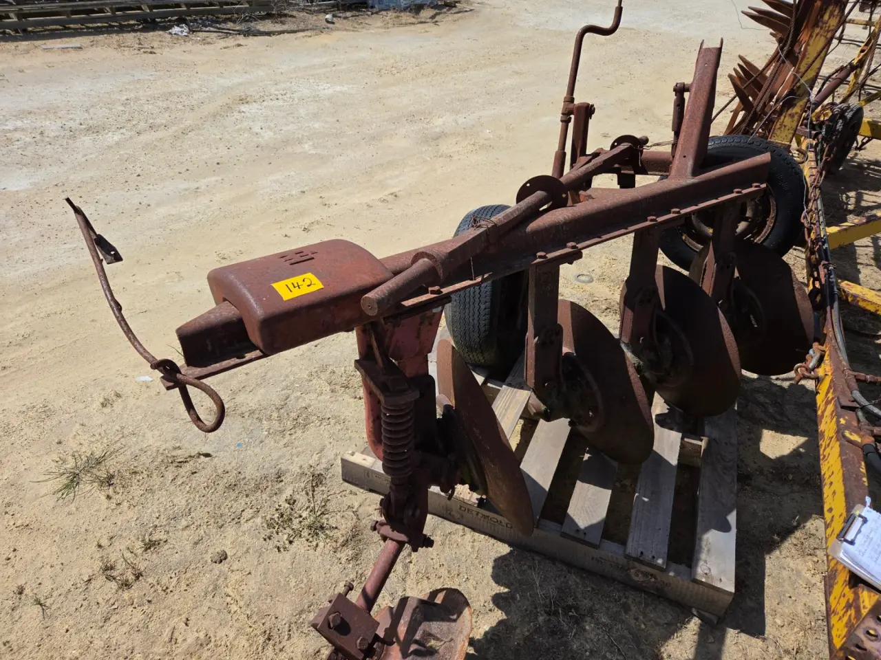3pl IH 4 Plate One-way Disc Plough - photo 3