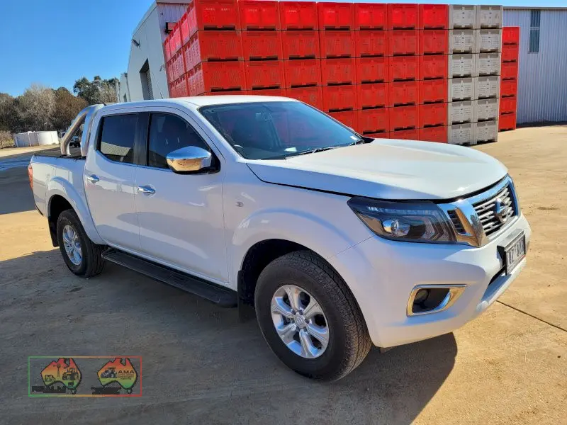 2020 Nissan Navara 4x2 Dual-cab Ute - photo 2