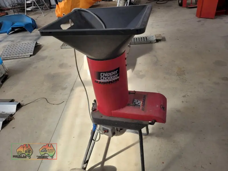 Near New Magnum Chipper Chopper (Kyabram Vic.) - photo 1