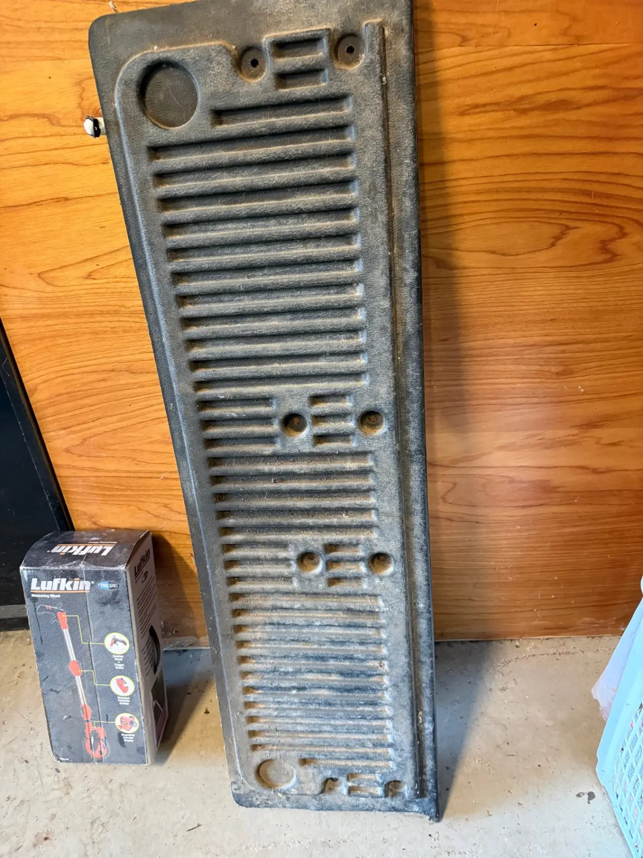 Tailgate tub liner - photo 1
