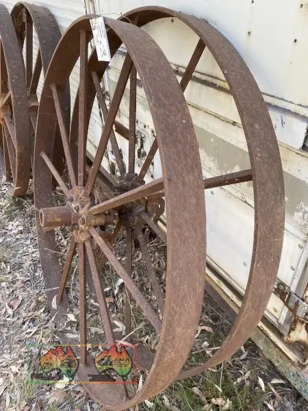 2x Old Steel Wheels 1400mm  dia - photo 2