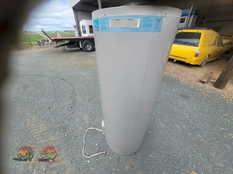 Vulcan 250Ltr Mains Electric HWS (Working cond.) - photo 2
