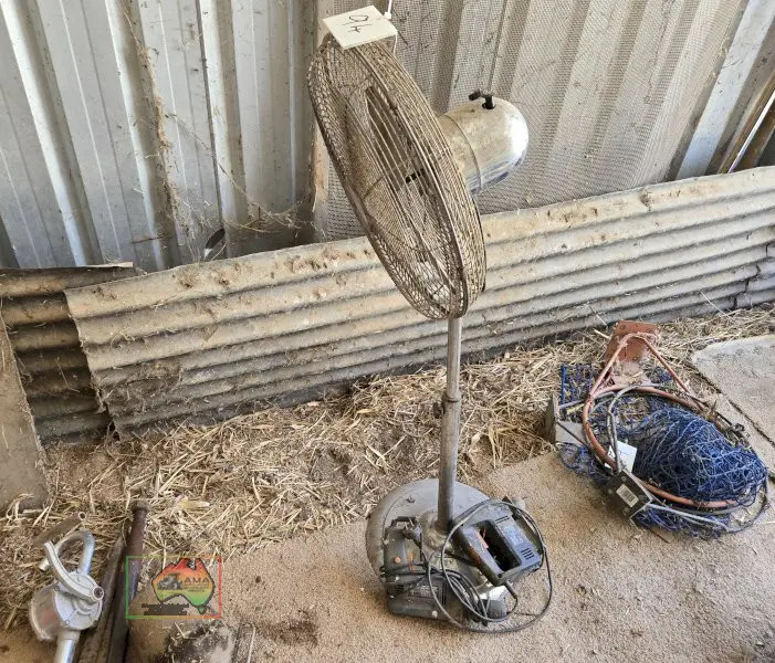 Electric Fan, Jigsaw & Drill - photo 1
