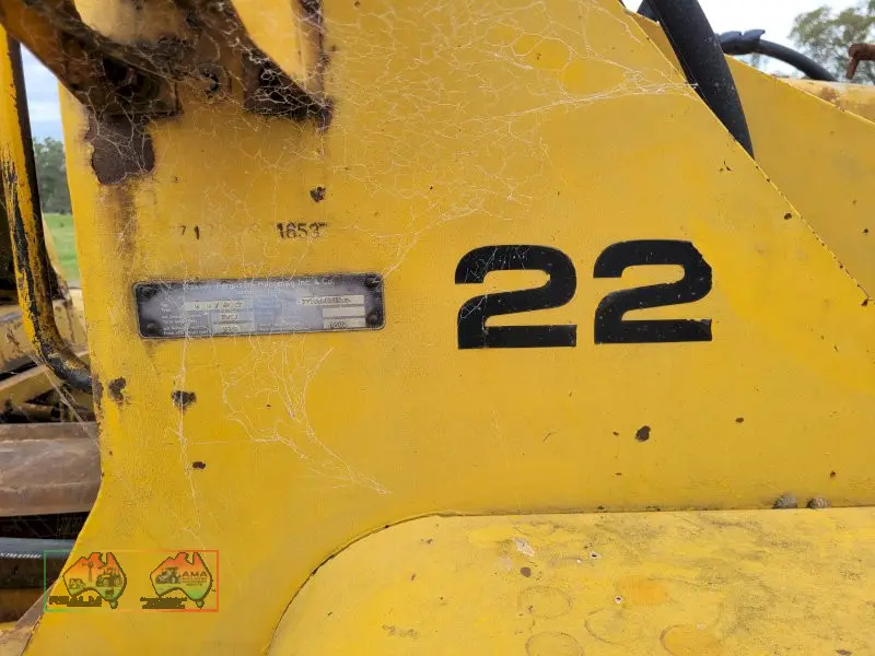 MF-22 Hanomag Industrial Loader (REDUCED) - photo 11