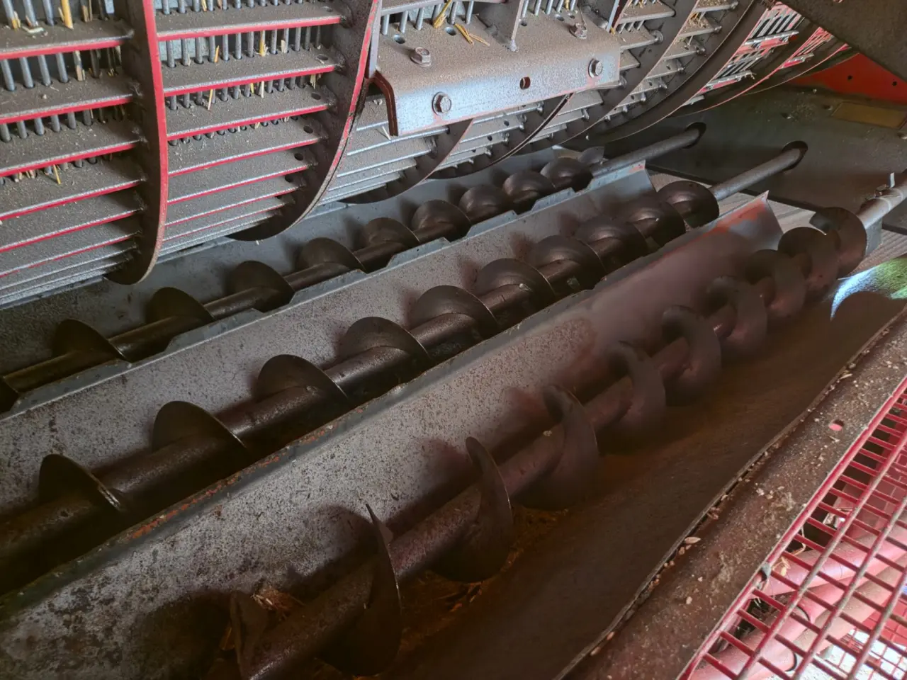 Case IH 2388 Header - photo 24