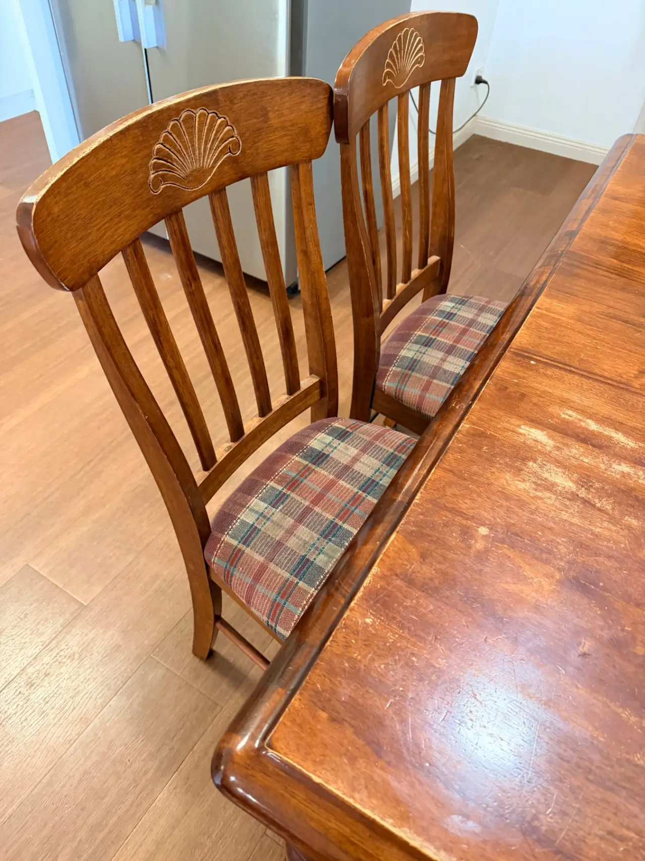 9 piece timber dining setting - photo 3