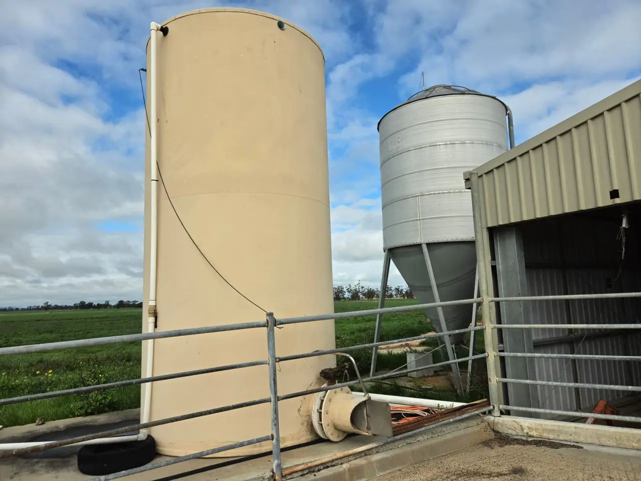 Fibreglass Dairy Flood Wash Tank - photo 2