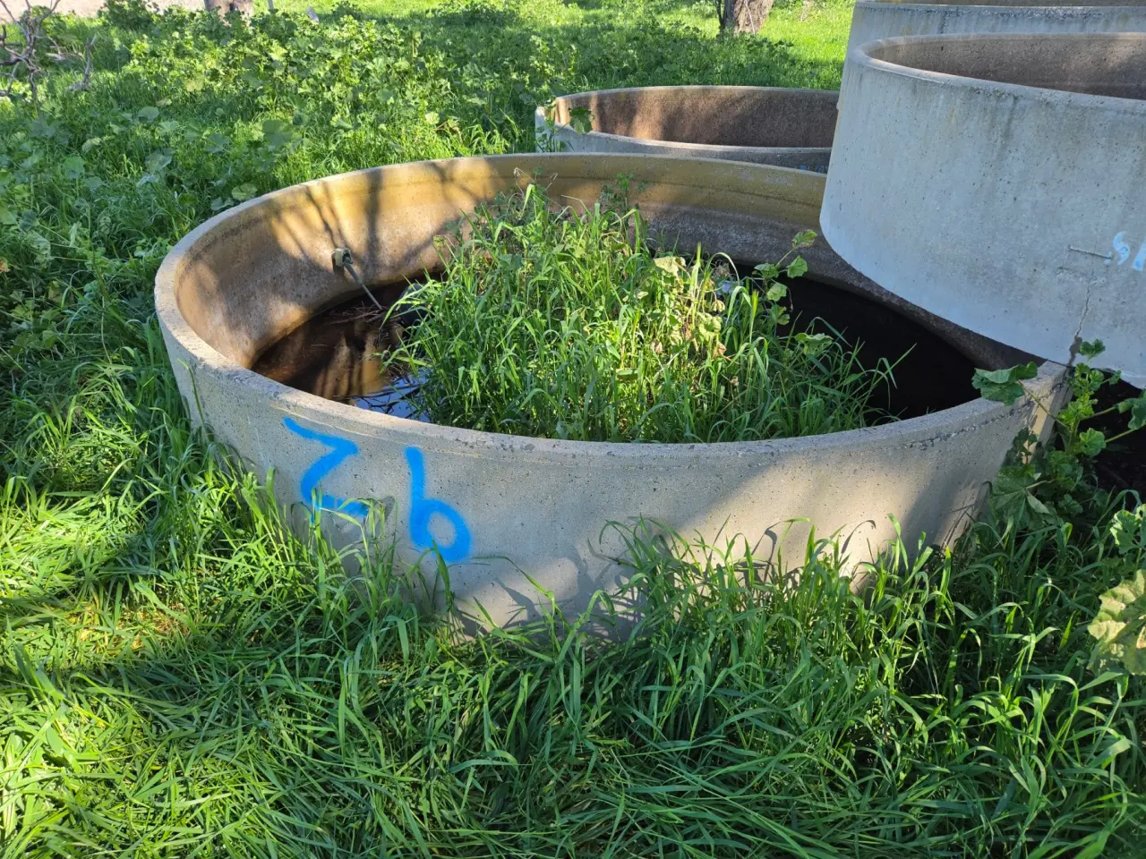 10ft Stock Trough with Ball Valve (Zb) - photo 1