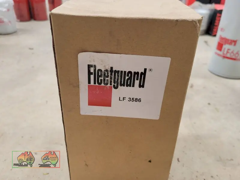 Fleetguard Oil Filter - LF3586 - photo 1