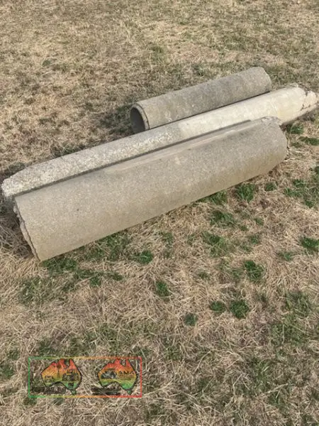 3x Concrete Pipes - photo 2