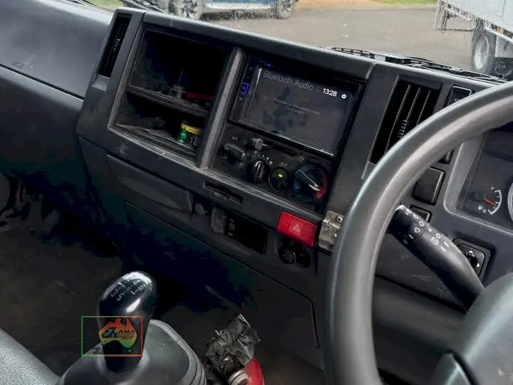 Isuzu NPR 300 with 31HP Vanguard Jet Blaster - photo 8