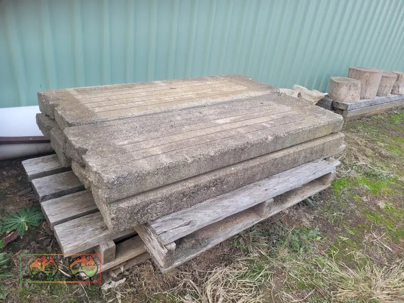 4x Concrete Pathway Blocks - photo 2