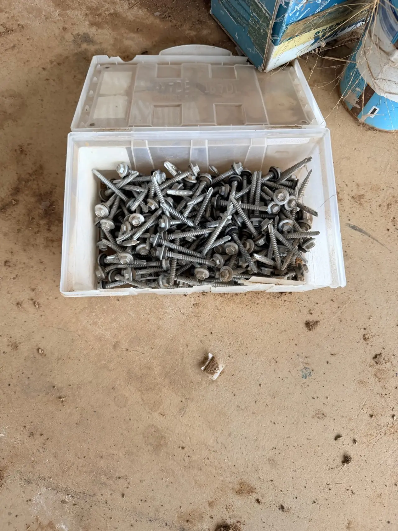 Tub full of assorted nuts, bolts, screws, rivets etc. - photo 6
