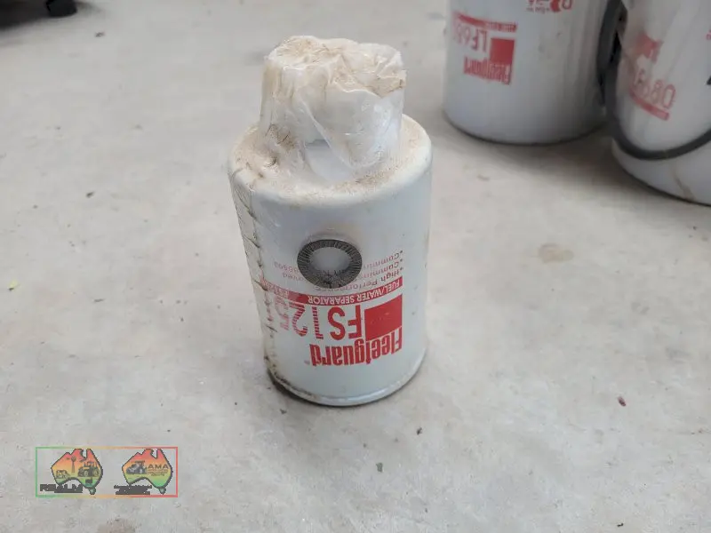 Fleetguard Fuel Water Separator Filter - FS1251 - photo 1
