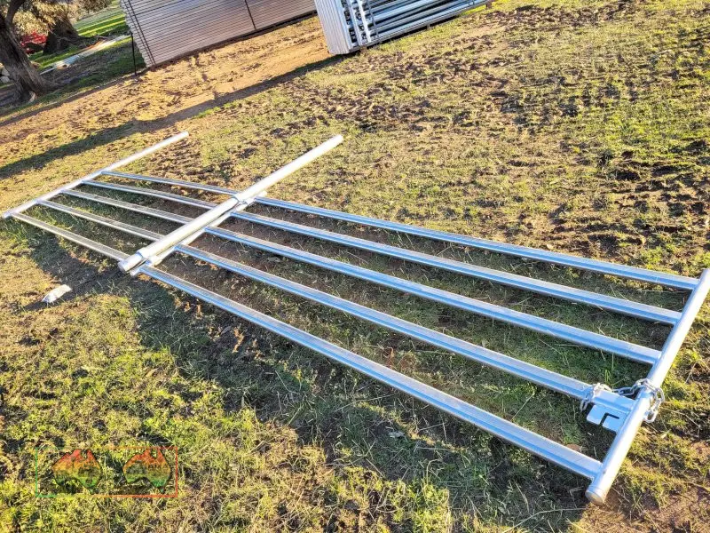 New Galv. Entrance Panel & Gate (Complete) - photo 4