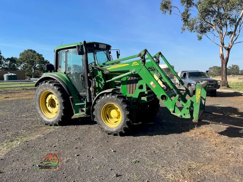 2011 JD-6130 Tractor with FEL (REDUCED) - photo 2