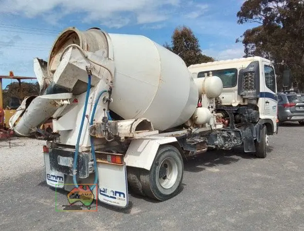 2006 Hino FC4J mini mix truck - photo 5