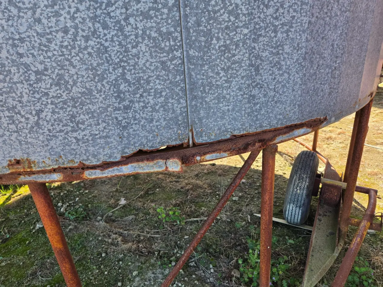 Field bin - photo 3