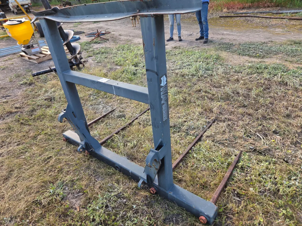 Used - H/duty 4 Prong Hay Forks - photo 3