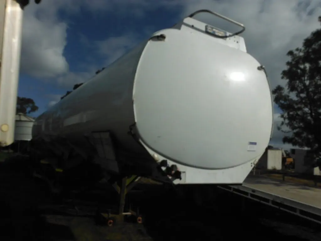 2016 Marshall Lethlean Tri-axle Tanker - photo 2