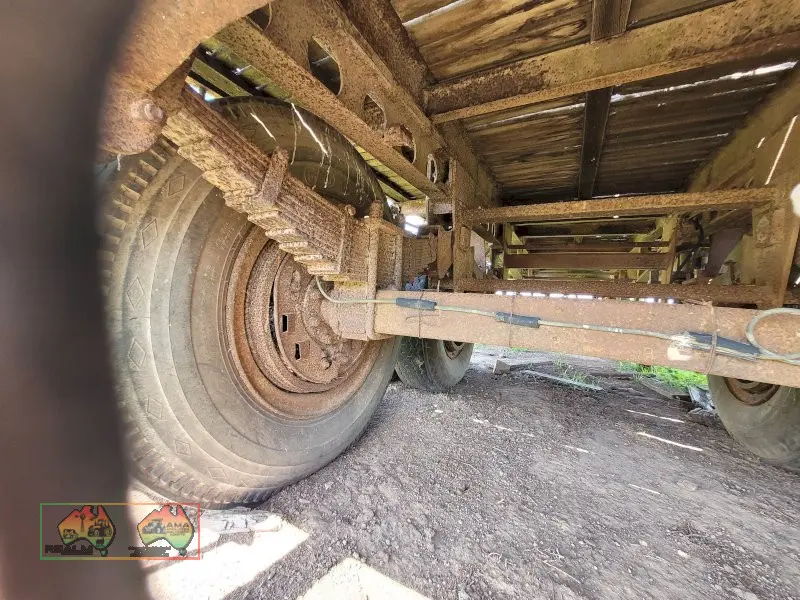 38ft Stock Trailer 3x1 - photo 15