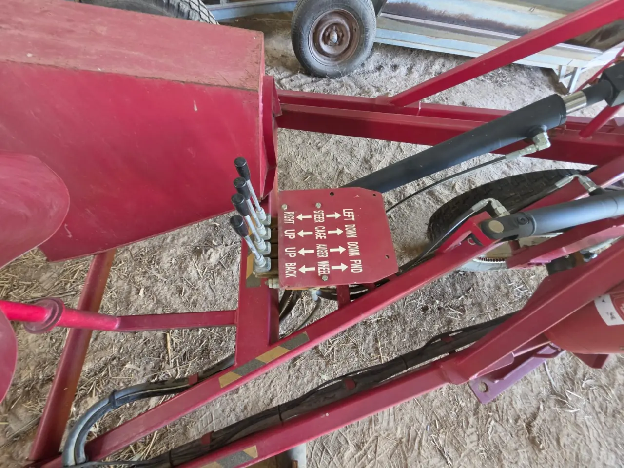 Used - 2022 Vennings 9x35 Auger - photo 8