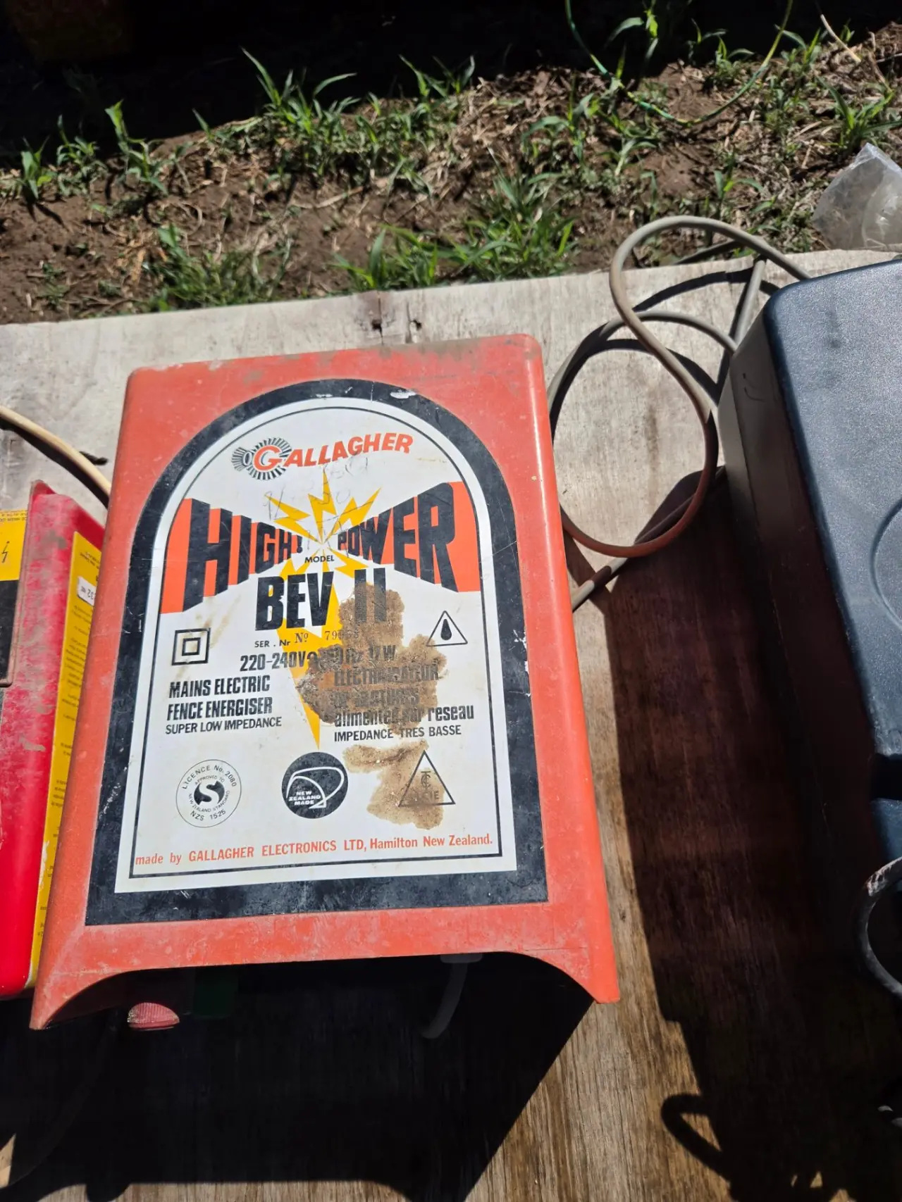 Used - Gallagher BEV II Mains Power Energiser - photo 1