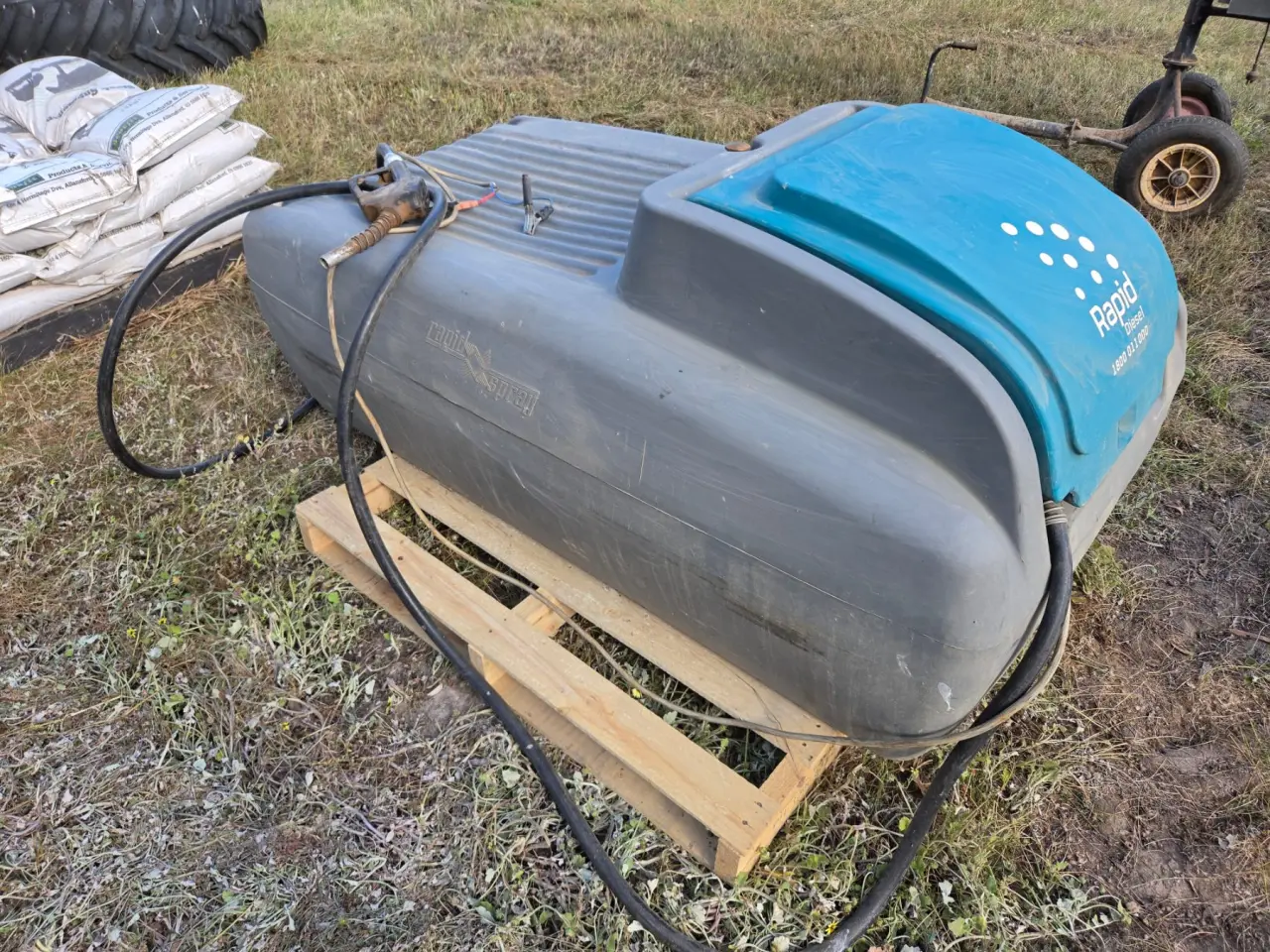 Used - Rapid Spray 600 Ltr Diesel Pod - photo 3