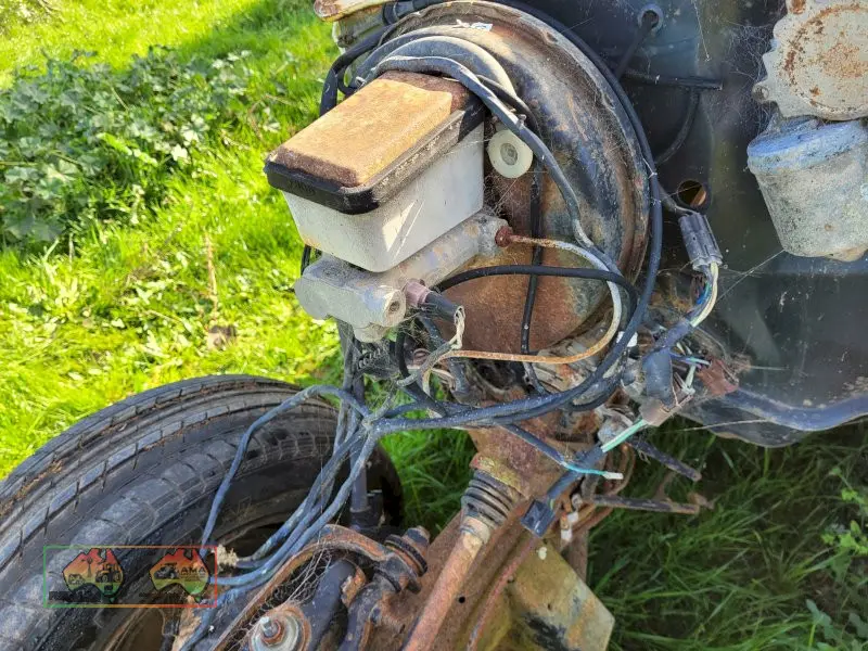 1980 Holden WB Ute Rolling Chassis with Body - photo 9