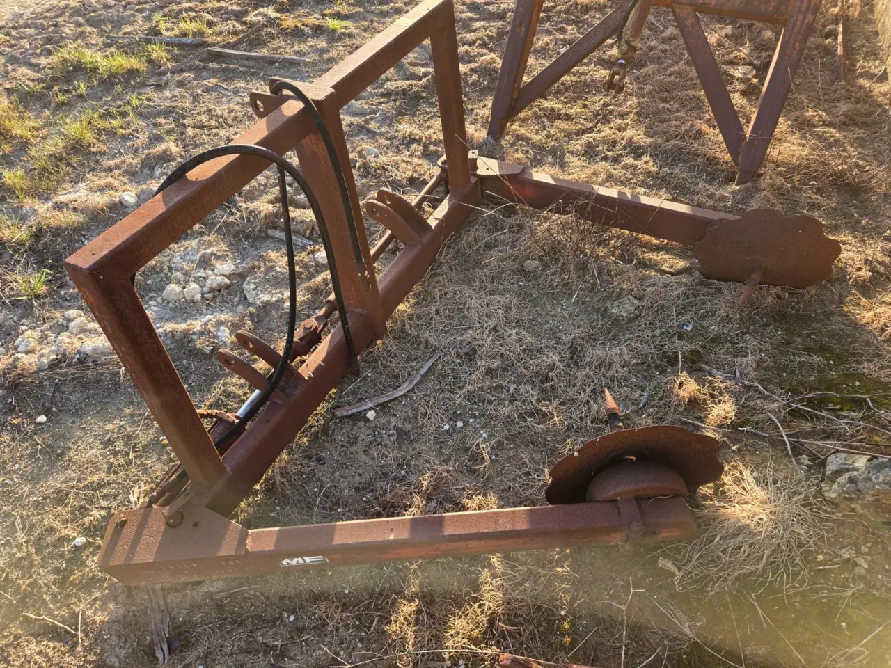 3pl Hyd. Hay Grab & Un-Roller - photo 2