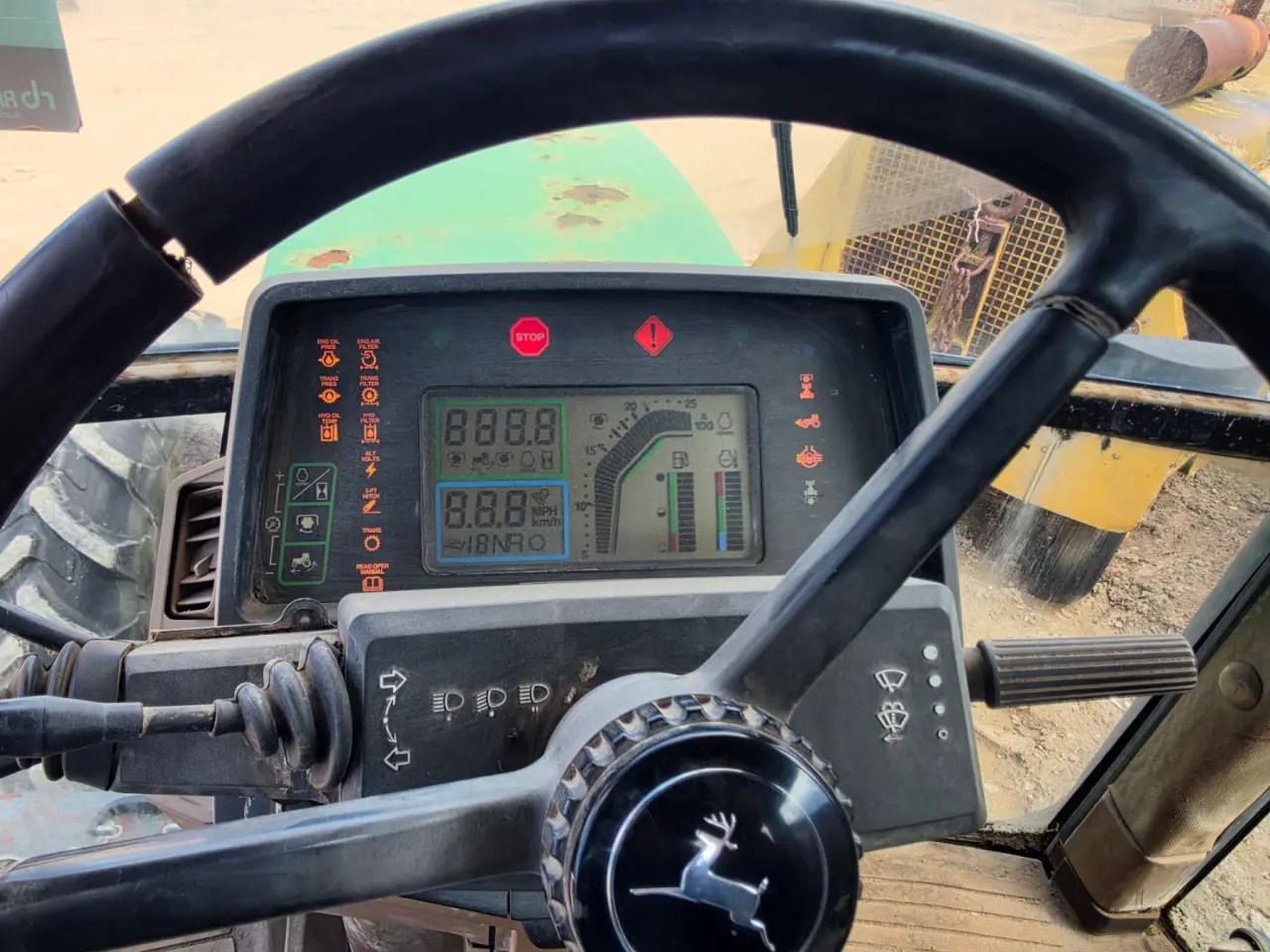 John Deere 7410 MFWD Tractor - photo 6