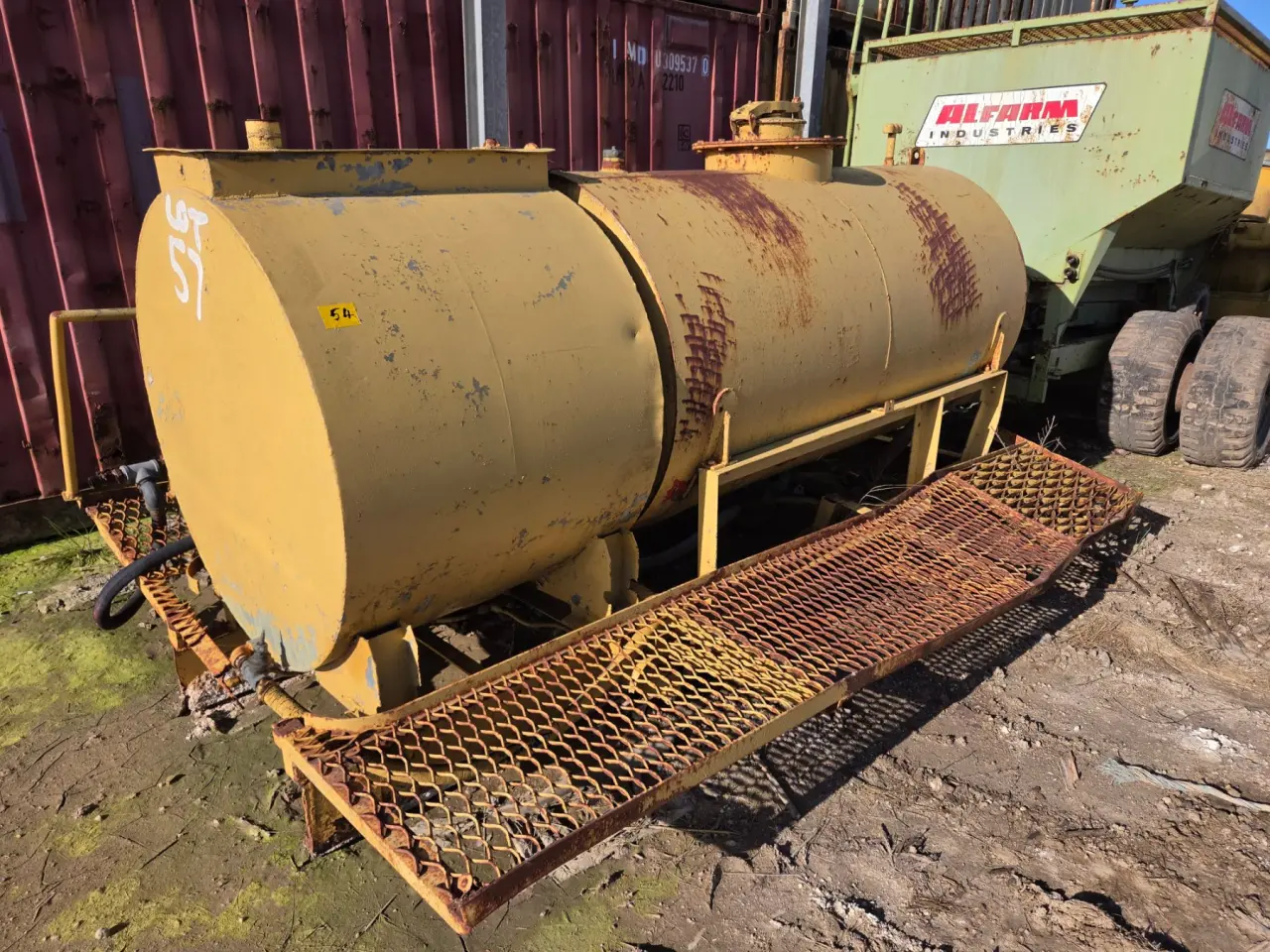 Slip-on Dual Fuel Tanks - photo 2
