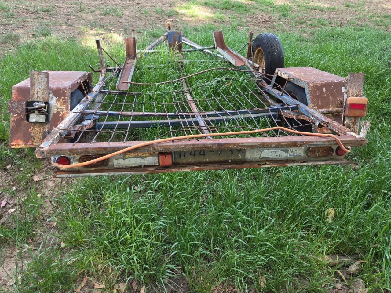Used - Trailer frame - photo 4