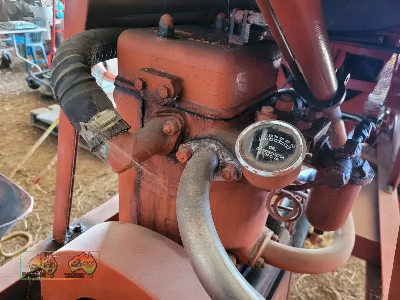 UNIQUE 3 Wheel Newman WD2 Diesel Tractor (Kyabram Vic) - photo 15