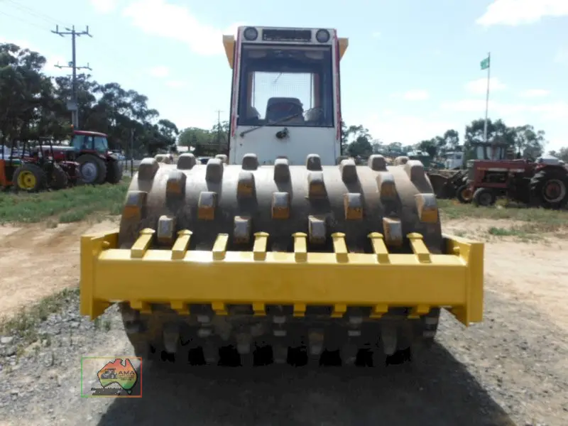 Multipak Padfoot/Smooth Drum Viabrating Road Roller - photo 1