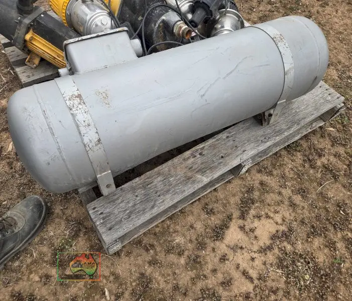 Air Vess C1707F Auto Gas Cylinder - photo 1