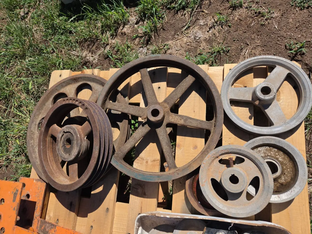 Used - Large Multi-Section V-Belt Pulleys - photo 1