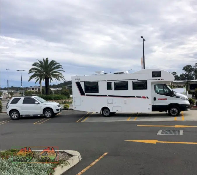 2022 Winnebago Iluka Signature - photo 3