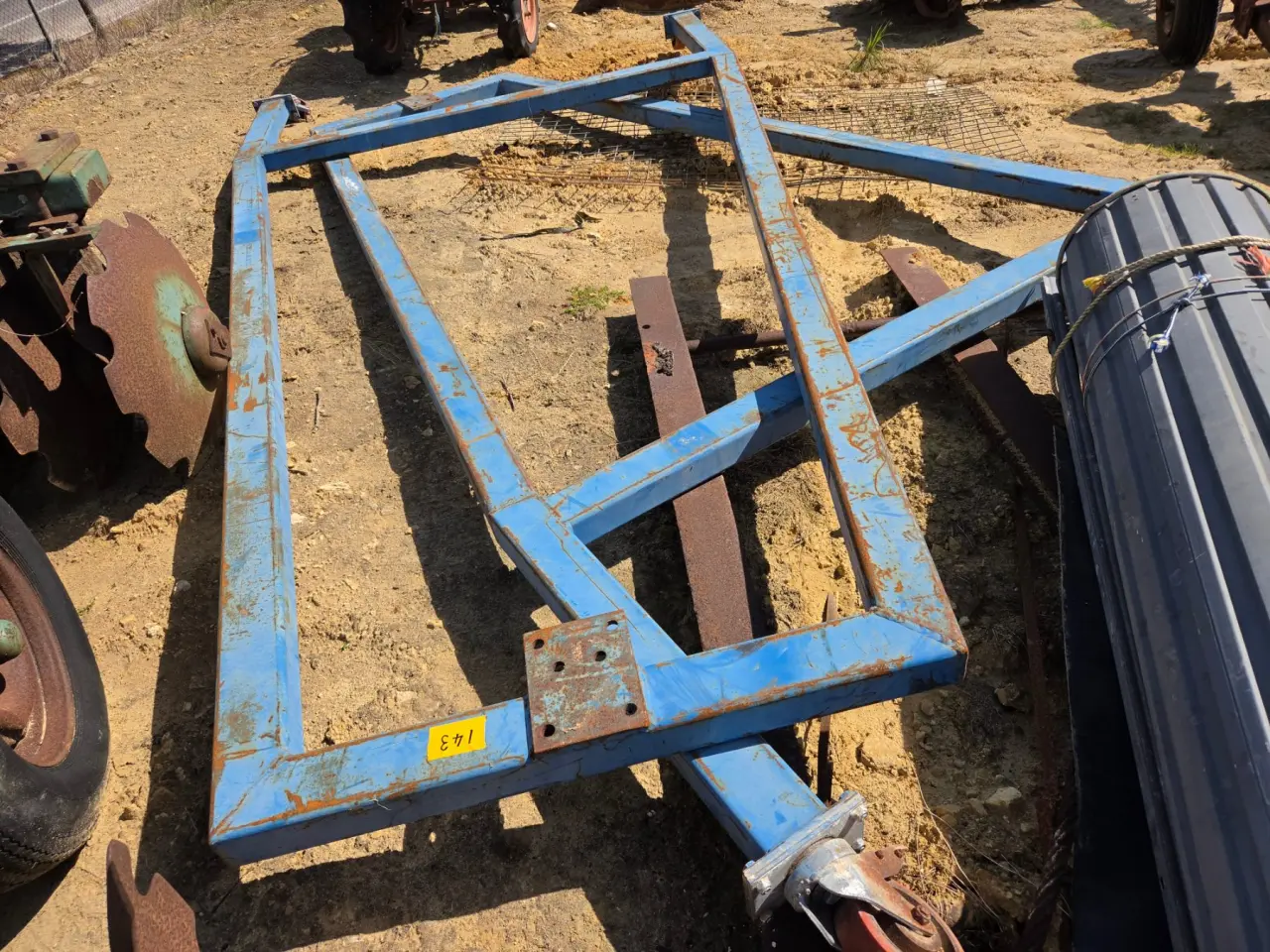 A Pair of Gantry Ends - photo 3
