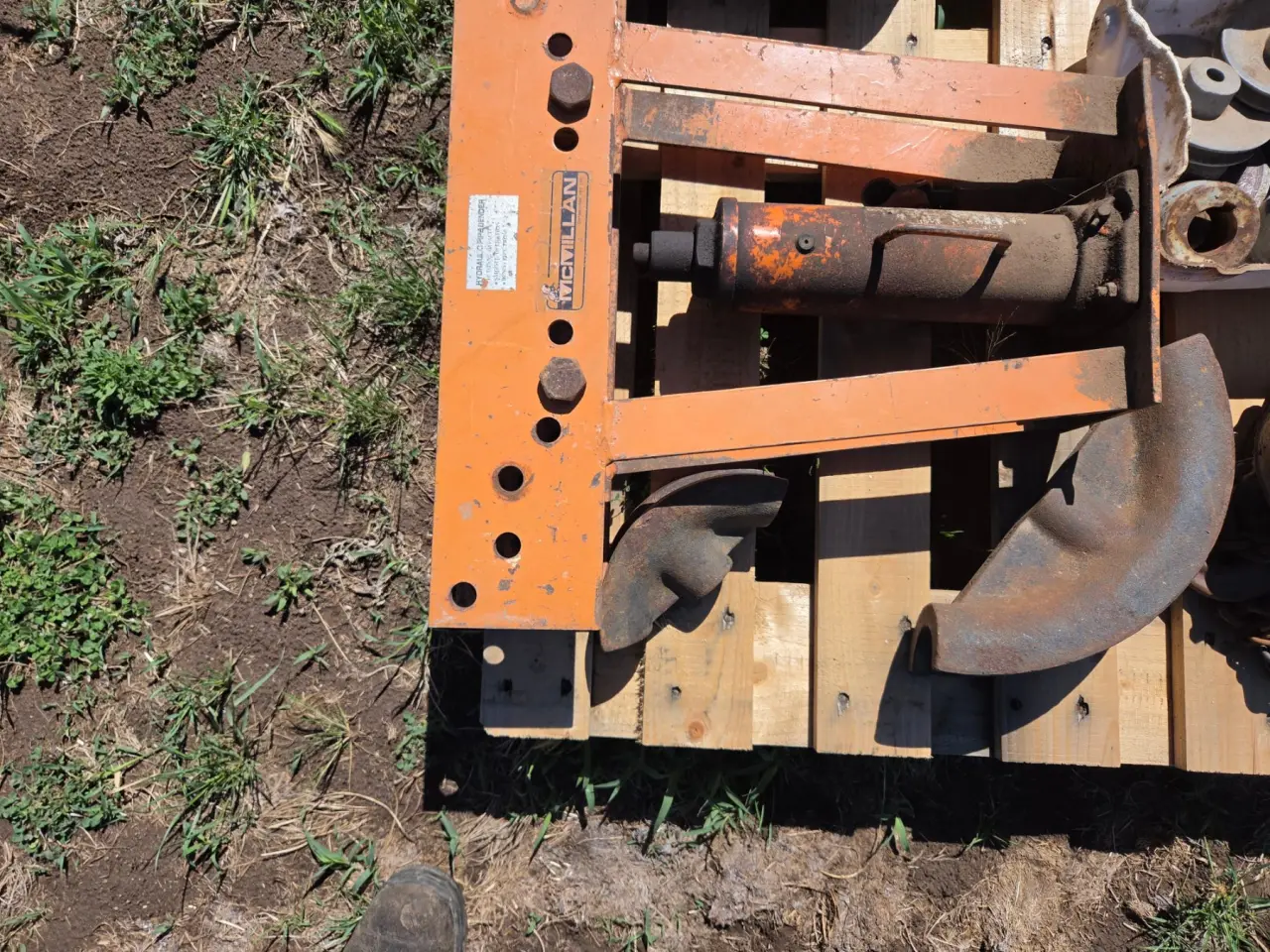 Used - Hydraulic Pipe Bender - photo 2