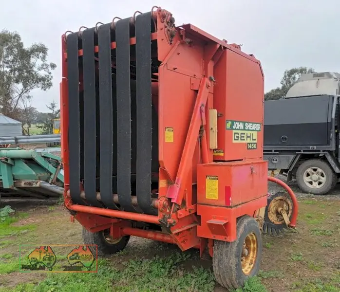 John Shearer/Gehl Round Baler - photo 3