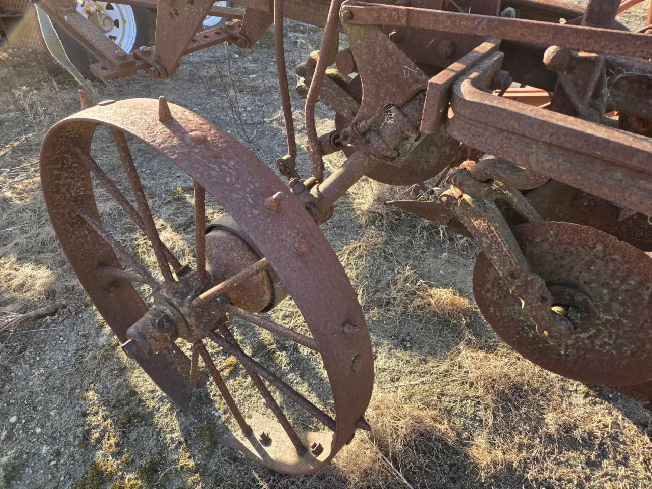 Garden Art 3 Furrow Plough - photo 5