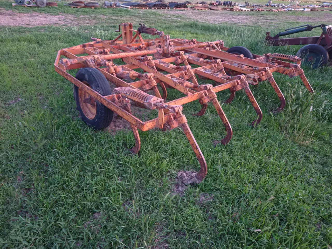 Used - Chamberlain 19 Tyne Scarifier