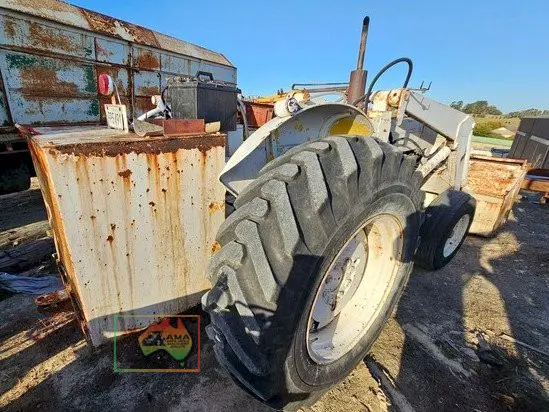 Ford Industrial Loader - photo 10