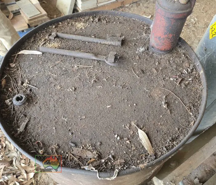 Oil Drum with Pump - photo 3