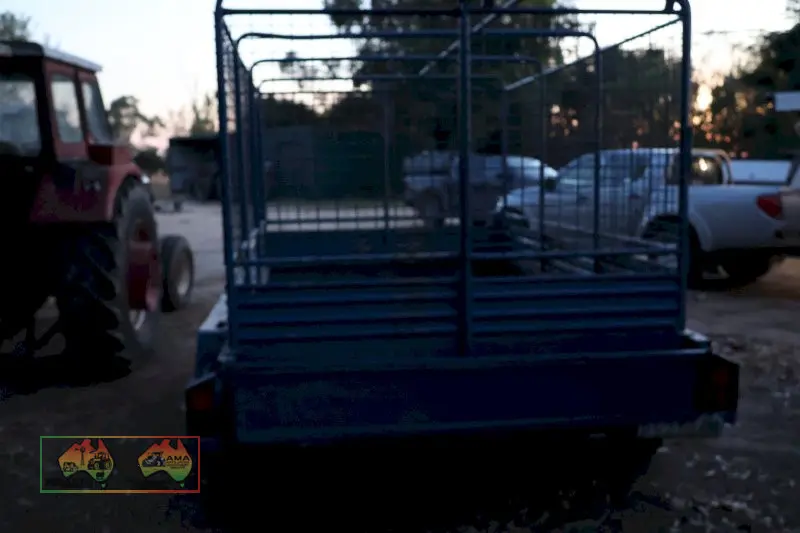 Tandem 12x6 trailer with stock crate - photo 3