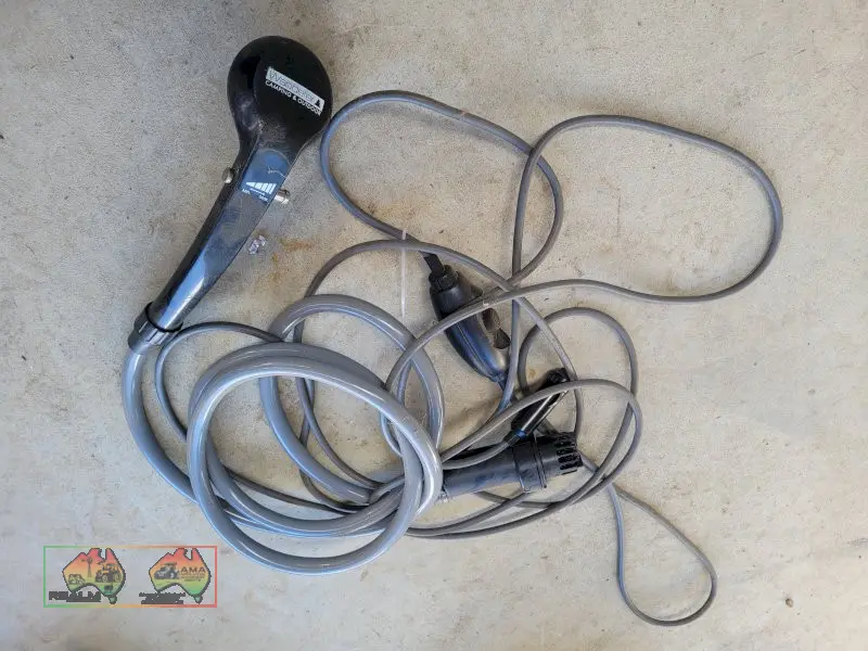 12v Caravan/Camping Shower (Kyabram Vic.) - photo 2
