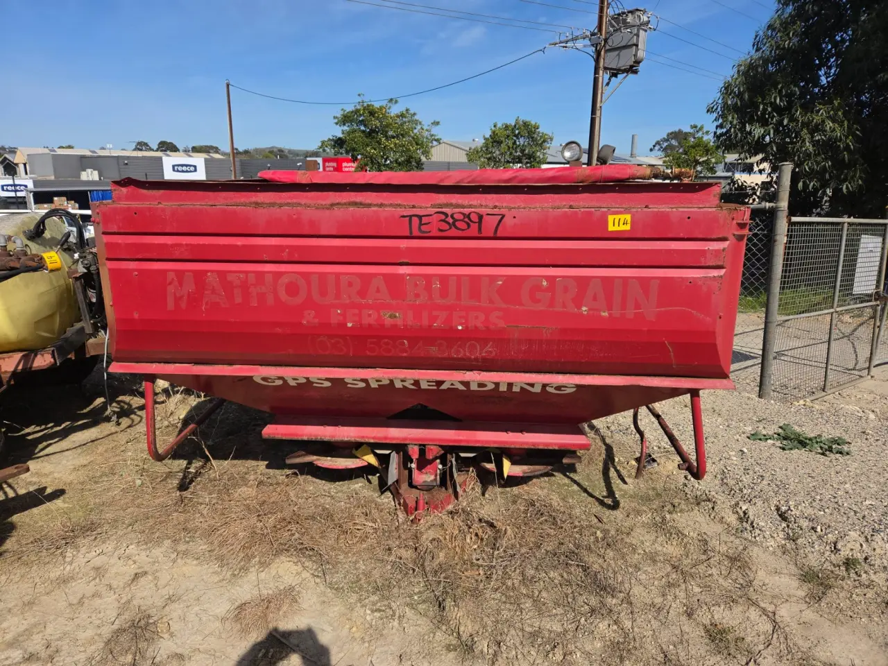 3pl Twin Spinner Fert Spreader - photo 1