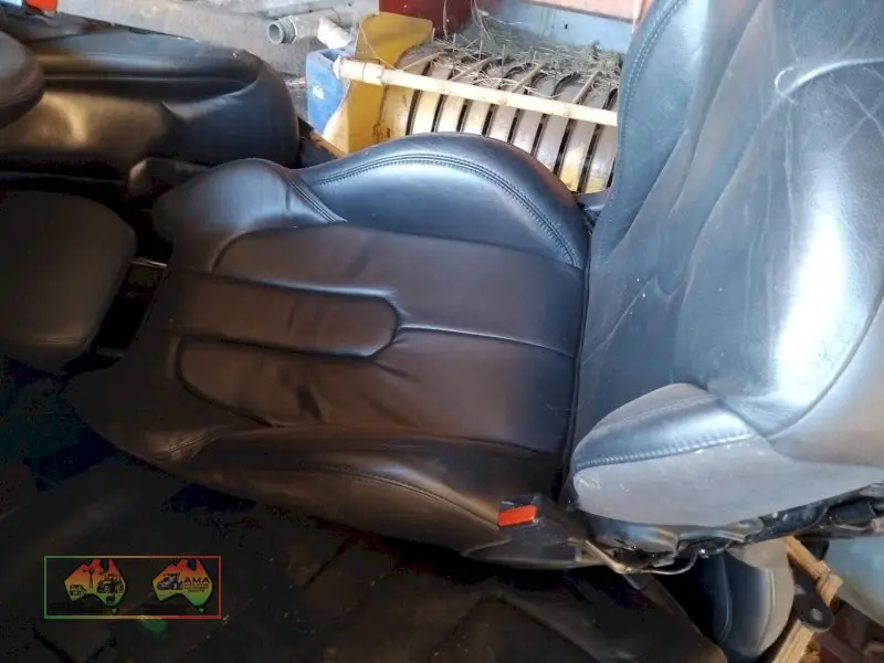 Assorted 2014 Evoke Range Rover Parts - photo 4
