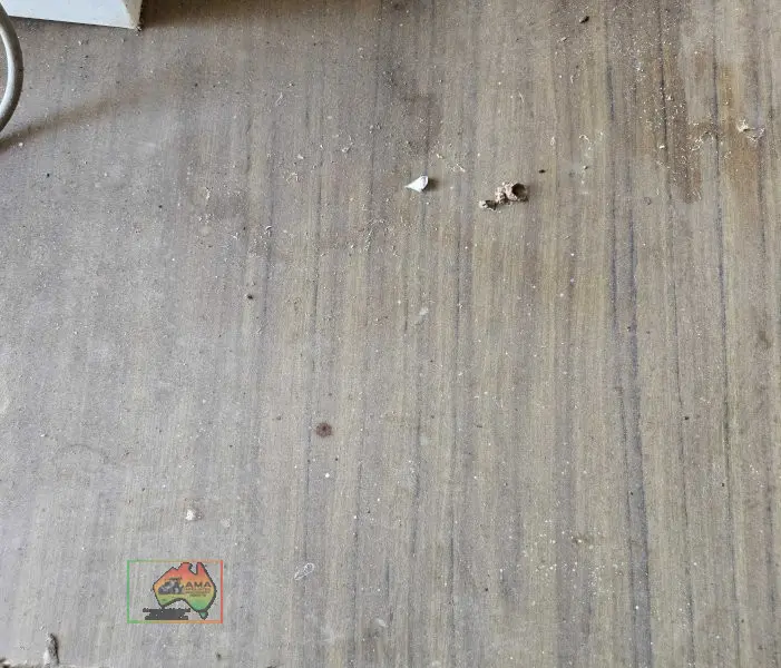 Laminate Table, Vacuum Cleaner & Sundries - photo 3